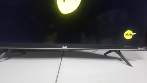 Pantalla Jvc 32 Roku Smart Tv Hd Como Nueva Al 100% (Usado)