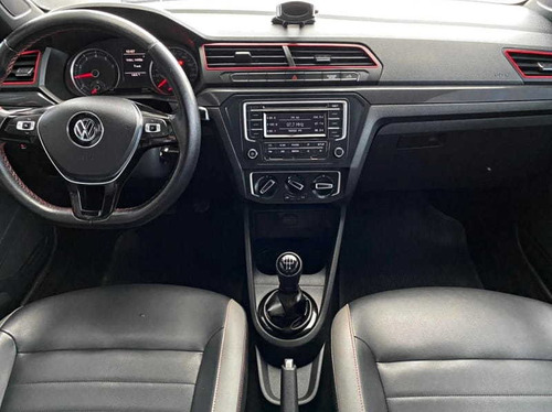 Imagem 3 de 13 de Volkswagen Saveiro 1.6 Msi Pepper Ce 8v Flex 2018