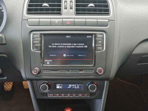 Imagen 14 de 15 de Volkswagen Vento 2020 4p Comfortline Plus Std.