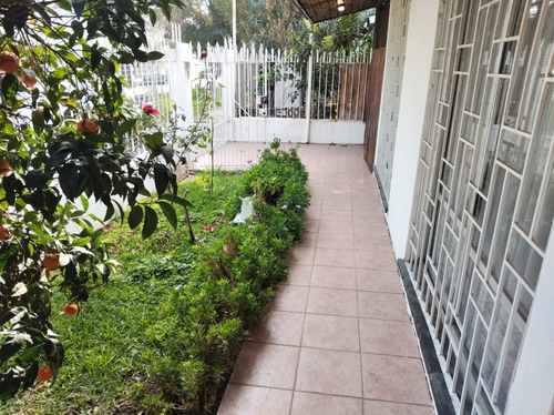 Bellisima Y Amplia Casa En Venta La Cisterna