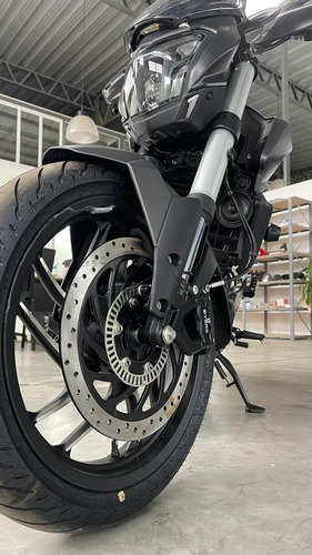 Bajaj Dominar 400 Tourer 0km | All Motors Santa Fe