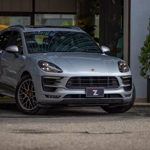 Porsche Macan gts 3.0