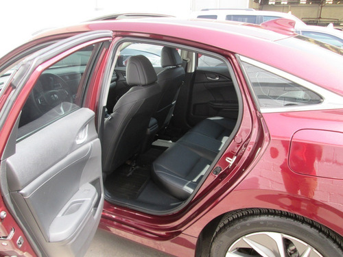 Imagen 10 de 14 de Honda Insight 2020 Rojo