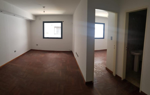 Departamento En Venta En Centro , Apto Bancor ,  Zona Tribunales , Municipalidad, A Metros De Cañada