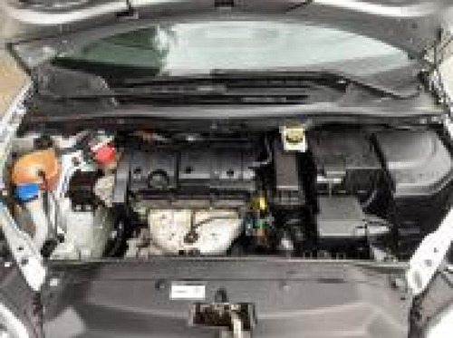Imagem 6 de 13 de C4 Glx 1.6 Flex 16v 5p Mec.