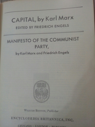 The Capital (compendio) / Manifestó Of The Communist Party