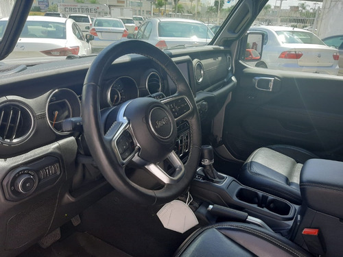 Imagen 8 de 15 de Jeep Sahara 2019
