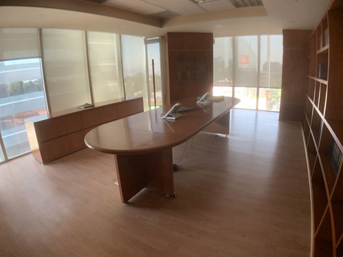 Oficina En Renta En Lomas Altas Torre Quadrata Amueblada (m2o2440)