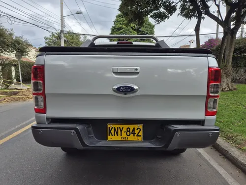 Ford Ranger Xls Mt 4x2 2.5 Gasolina
