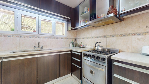 Casa De 5 Dorm. En Venta La Plata- Pileta Y Parque