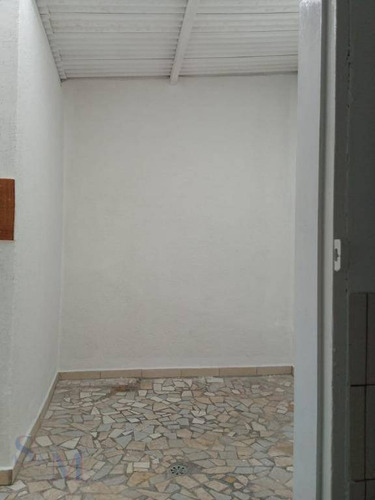 Imagem 6 de 13 de Casa Com 1 Dormitório,sala,cozinha,1wc,para Alugar Por R$ 900/mês - Parque João Ramalho - Santo André/sp - Ca0965