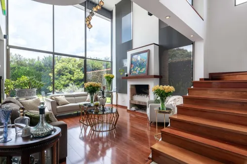 Casa En Venta En El Tejar. Cod V8390
