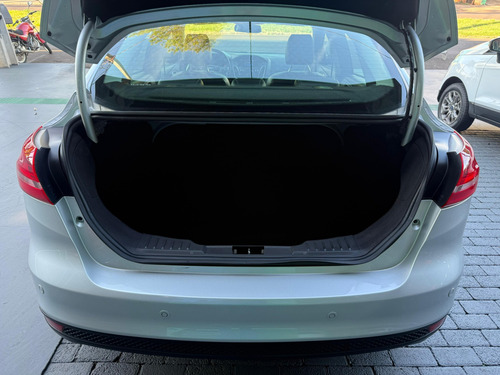 Ford Focus 2.0 SE PLUS SEDAN 16V FLEX 4P POWERSHIFT