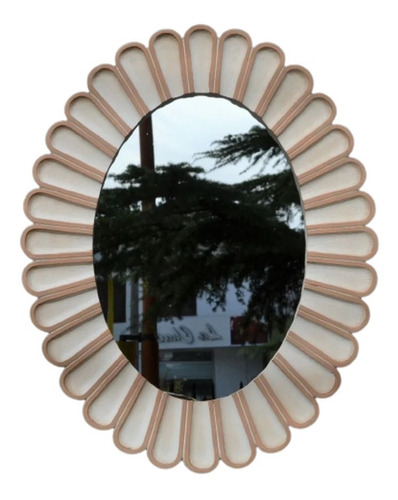 Espejo Oval Simil Madera Tallado 60x47cm