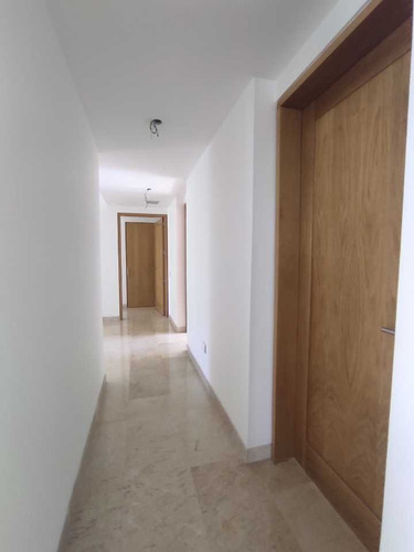 Imagen 11 de 20 de Vendo Edificio En La Castellana De 7 Apartamentos / 0414-3907836