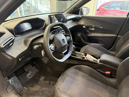 Peugeot 2008 1.0T Allure