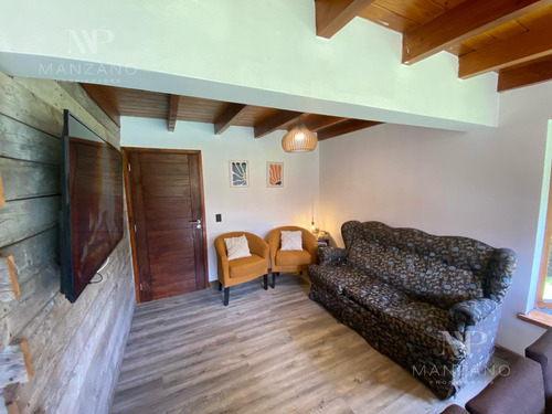 Venta Casa 117 M2, 3 Habitaciones, Barrio Once - Villa La Angostura
