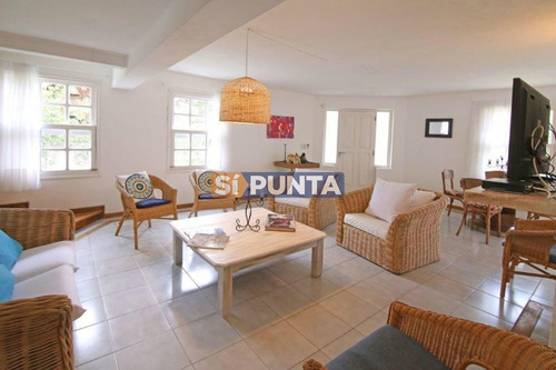 Imagen 2 de 18 de Casa En La Barra En Venta