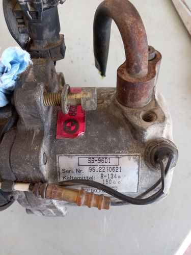 Compresor De Clima Bmw Z3 Roadster 4 Cilindros 1.9 (Usado)