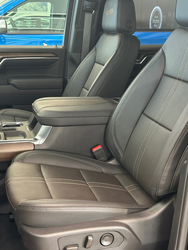 Chevrolet Cheyenne 6.2 Doble Cab High Country 4X4 At