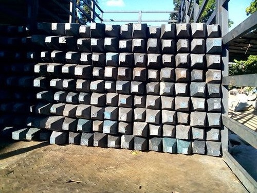 Madera Plastica Estantillos Postes Estibas Tablas Y Perfiles