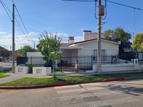 Casa Venta Cerro De Las Rosas 2 Dor. Ubicaciòn Exc