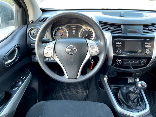 Imagen 13 de 14 de Nissan Np300 Xe Look Pro4x Año 2020