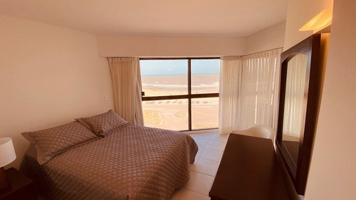 Imagen 11 de 18 de Apartamento 2 Dormitorios En Playa Brava, Punta Del Este