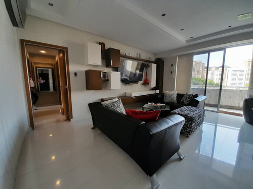 Apartamento En Venta En El Parral, Valencia 273660 Lz