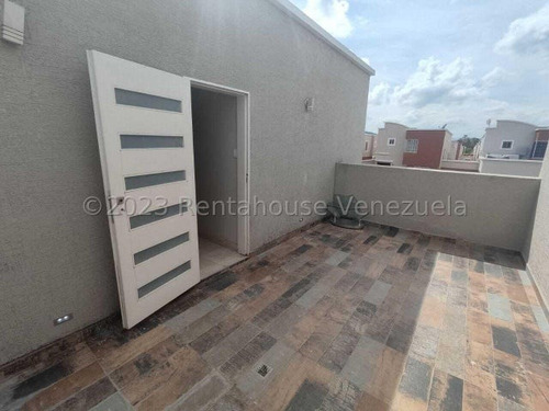 Imagen 24 de 30 de Casas Duplex Venta Ciudad Roca Prestigiosa Urb Este De La Ciudad Barquisimeto Laraa
