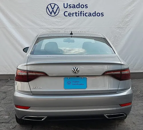 Volkswagen Jetta 1.4 Tsi R-line