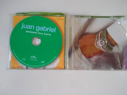 Juan Gabriel Abrázame Muy Fuerte (Usado)