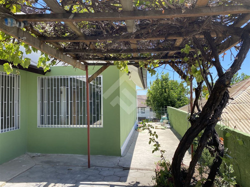 Casa En Venta De 4 Dorm. En Quilpué
