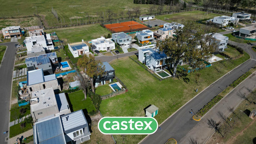Terreno En Venta En Lagonn Pilar