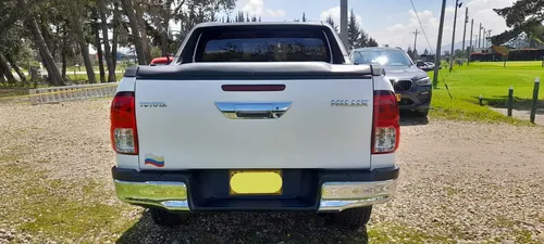 Toyota Hilux 2.4l