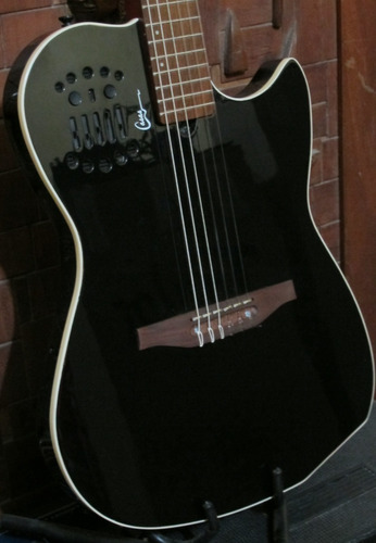 Guitarra Electrocriolla Casas M9 Simil Godin Nylon Doble Mic