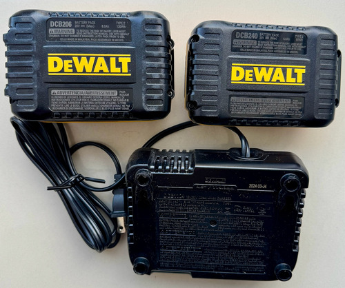 Baterias Dewalt Kit 20v 6 Ah Y 4 Ah Y Cargador 4 Amp Facturo