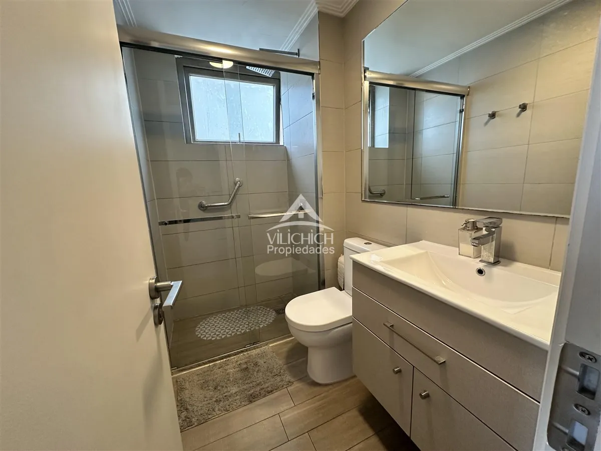 Imagen 5 de 21 de Departamento Amoblado En Venta De 3 Dorm. En Avda. Costanera
