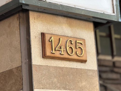 Venta De Departamento En Calle Mitre, Ciudad