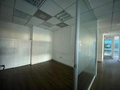 Oficina Acondicionada En Renta, Lomas De Chapultepec