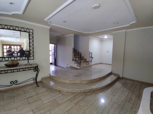 Imagen 3 de 26 de Apartamento En Venta En La Urb Soledad, Maracay 04121994409