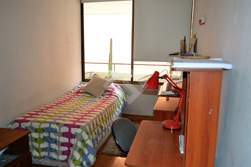 Amplio Departamento En Venta De 3 Dorm. En Las Condes.