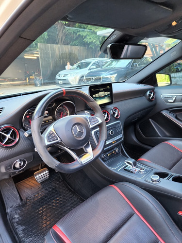 Imagen 10 de 13 de Mercedes-benz Clase A45 Amg 360cv