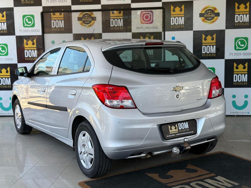 Chevrolet Onix 1.0 MPFI LT 8V FLEX 4P MANUAL