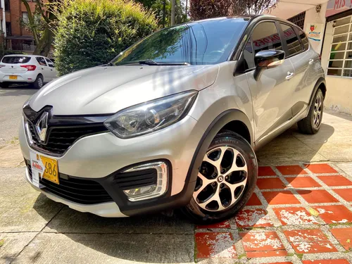 Renault Captur 2.0 Intens Automática