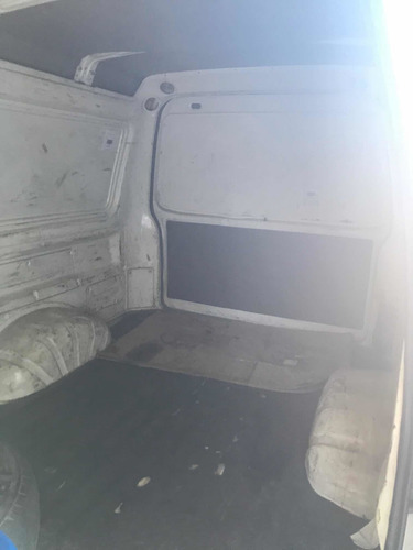 Imagen 3 de 3 de Mitsubishi Panel L300 Motor 2.0