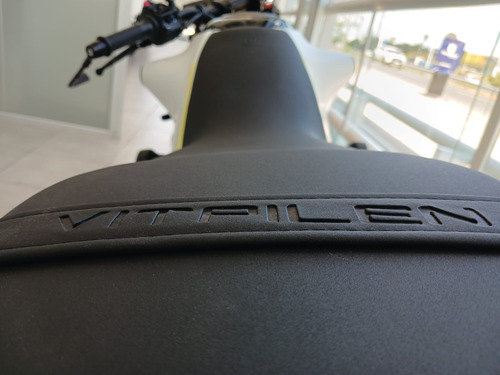 Vitpilen 401 Ng Husqvarna Entrega Inmediata Blanca Contado