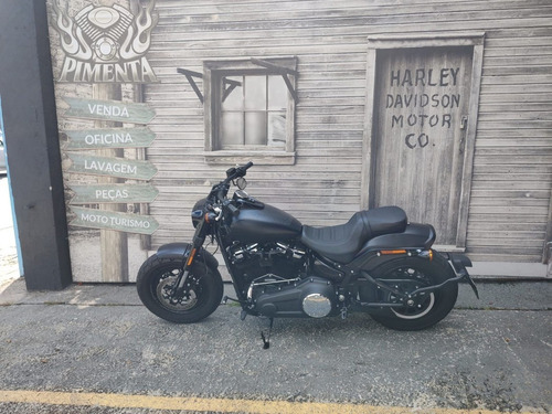 Imagem 2 de 13 de Harley Davidson Softail Fat Bob 107
