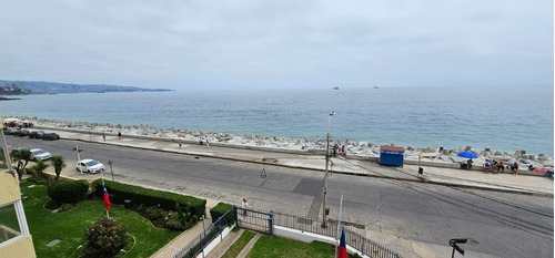 Avenida Perú, Vista Al Mar