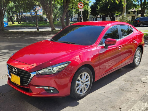 Mazda 3 2.0 Touring